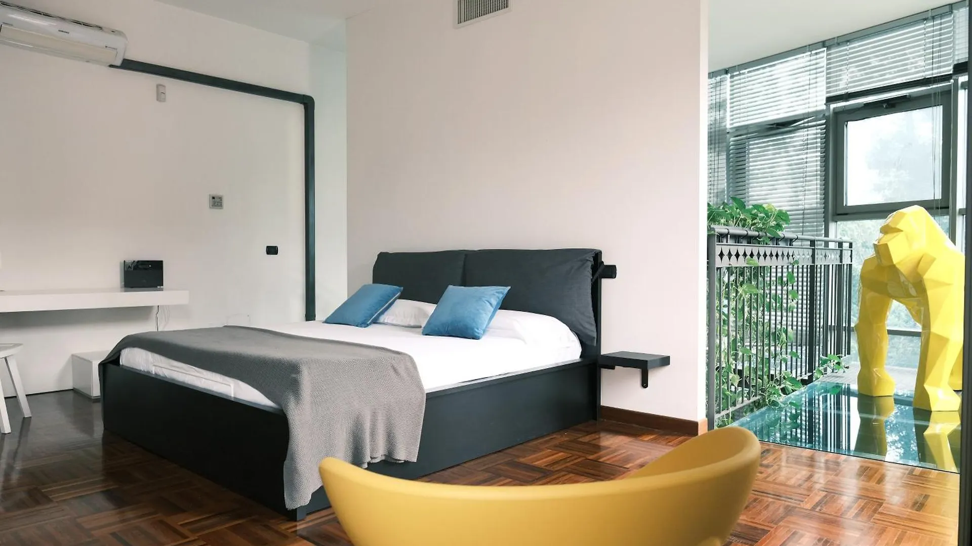 Comecasa Terraced Apartment In Porta Romana Milan 0*,