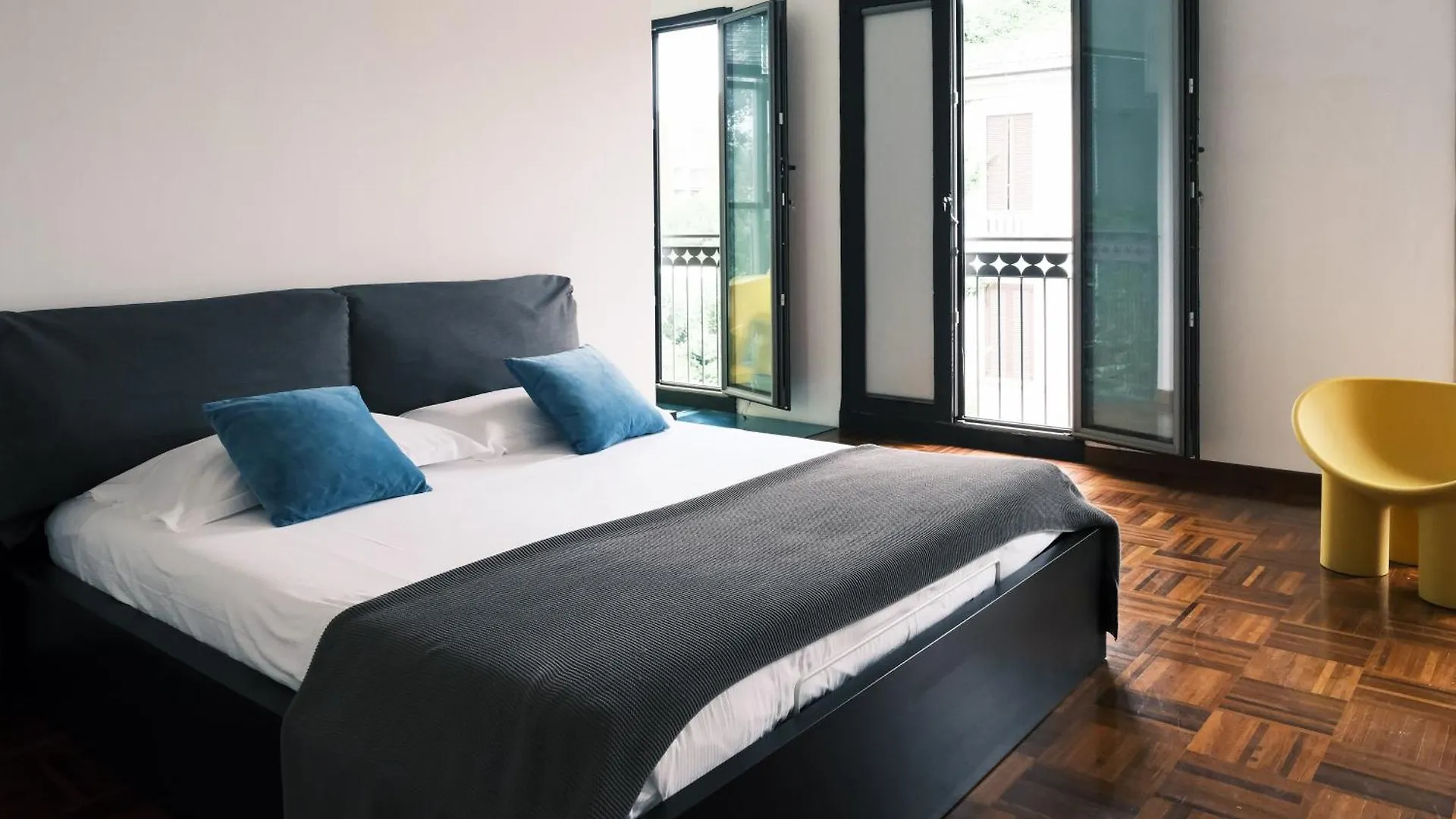 Comecasa Terraced Apartment In Porta Romana Milan 0*,